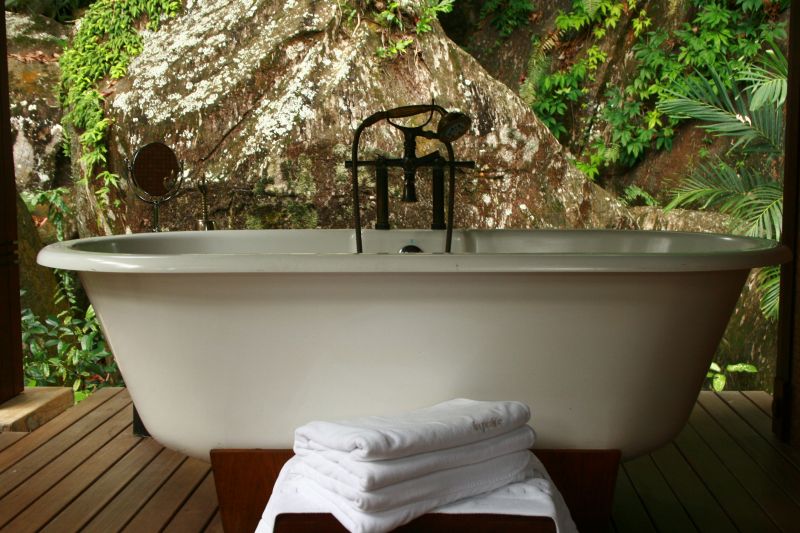 Fiberglass Tub Refinishing in Littleton, CO